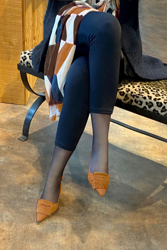 French elegance and refinement for these camel beige dress slingback shoes, 
                available in many subtle leather and colour combinations. Fans of originality will appreciate the fringes and the "Offbeat Rock" side.
To be personalized or not, with your materials and colors.  
                Matching clutches for parties, ceremonies and weddings.   
                You can customize these shoes to perfectly match your tastes or needs, and have a unique model.  
                Choice of leathers, colours, knots and heels. 
                Wide range of materials and shades carefully chosen.  
                Rich collection of flat, low, mid and high heels.  
                Small and large shoe sizes - Florence KOOIJMAN